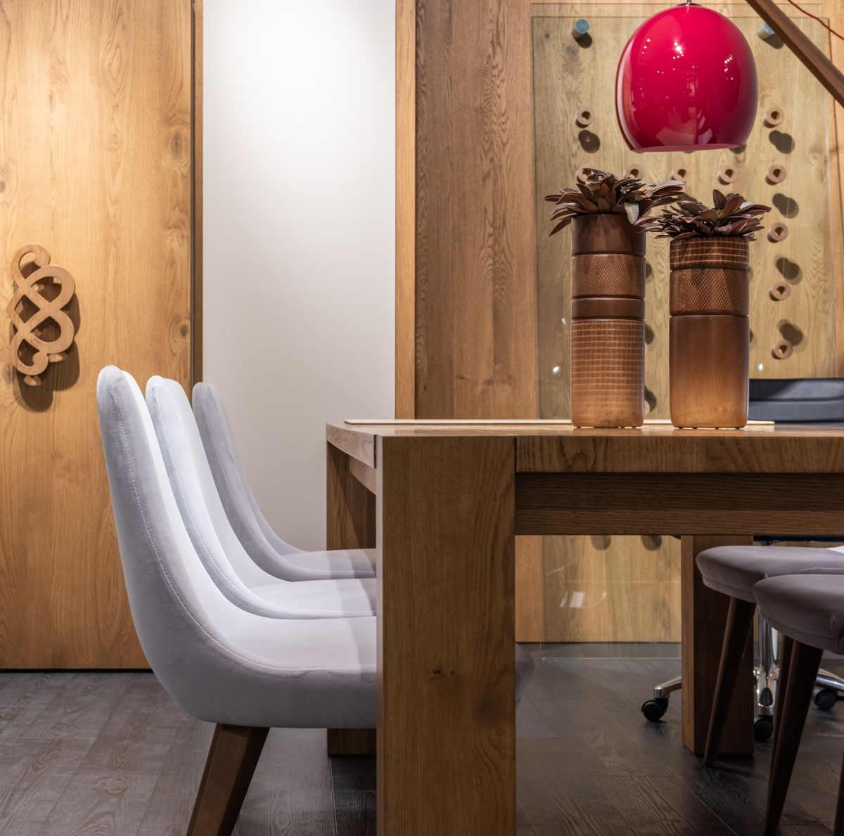 Dining table with upholstered chairs